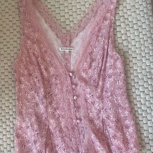 Reformation Christina Top in baby’s breath. New without tags. Xs-